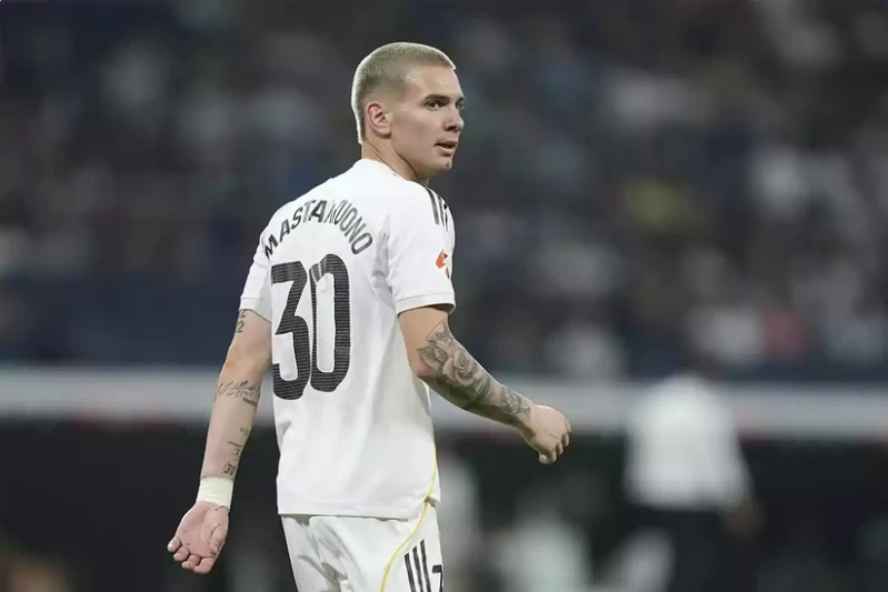 Real futbolcusu Franco Mastantuono'da kronik sakatlık tespit edildi