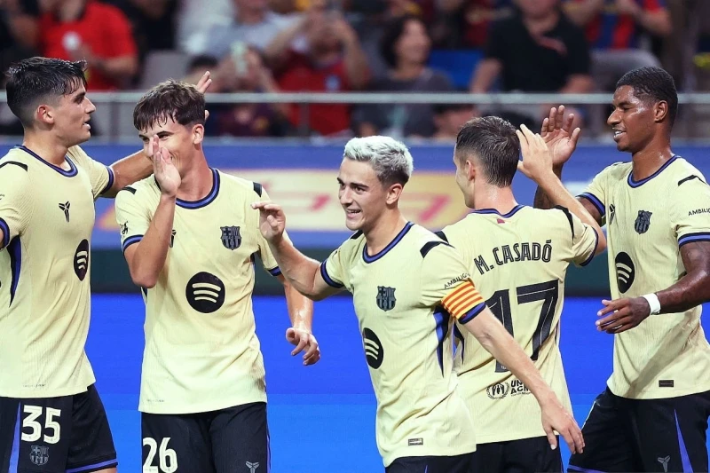 Barcelona futbolcularının idolleri belli oldu - sadece bir kişi Messi dedi