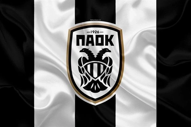 PAOK considering parting ways with Razvan Lucescu
