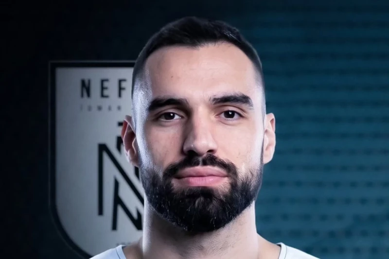 “Neftçi” basketbol klubu Monteneqro hücumçusu Miliç Starovlah ilə müqavilə imzaladı