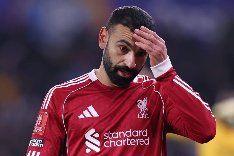 Salah və van Deykin Qalatasaraya transferi gündəmdə