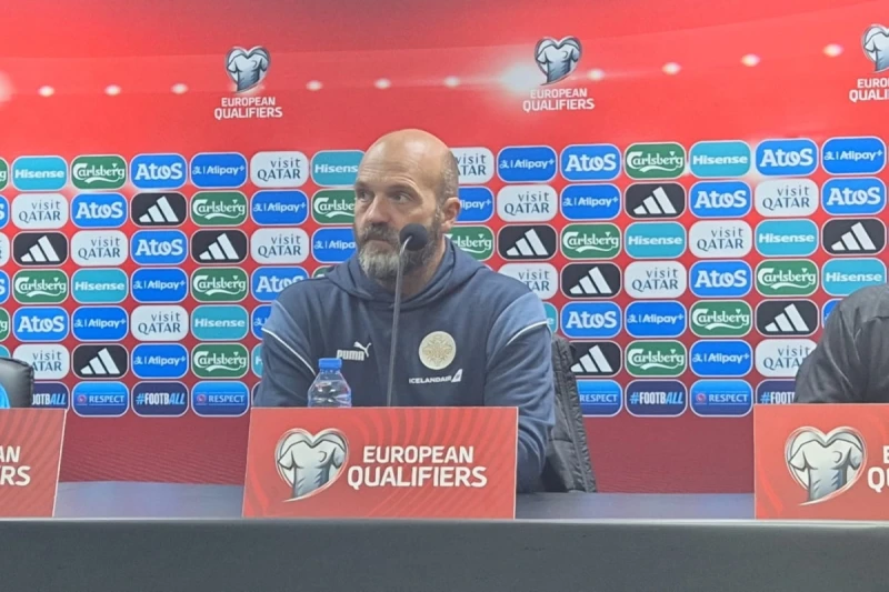 Arnar Gunnlaugsson: Favori biz sayılırız