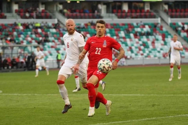 Rustem Ahmedzade Sumgayıta transfer oldu - RESMİ