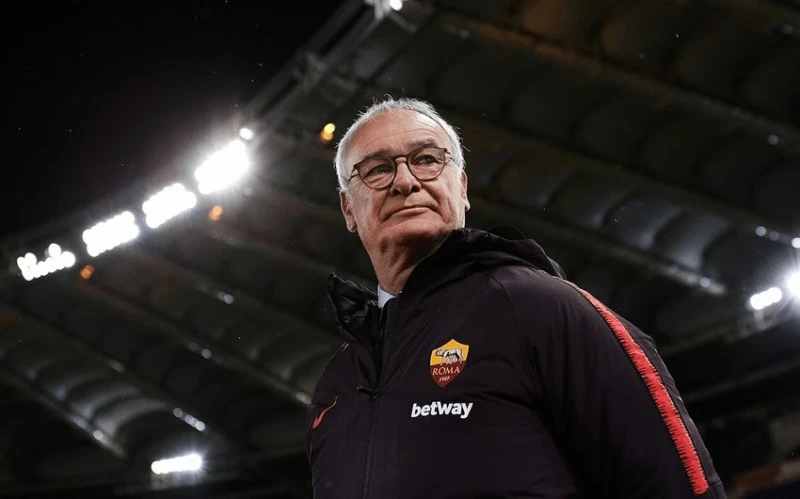 UEFA "Roma"nın baş məşqçisini cərimələyib
