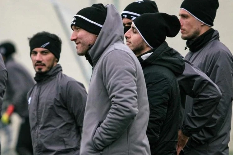 Neftçi Qarabağla matça itkilərlə çıxacaq