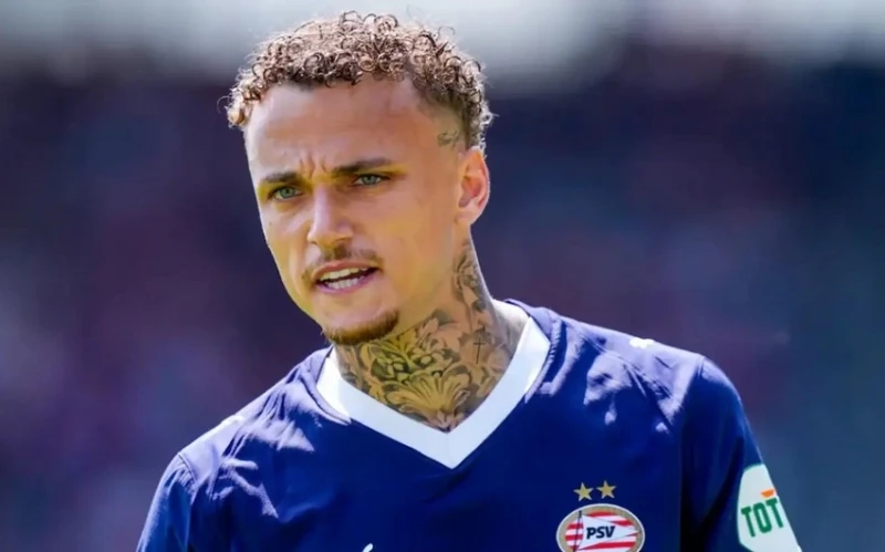 Napoli PSV-dən Noa Lanqı transfer edib