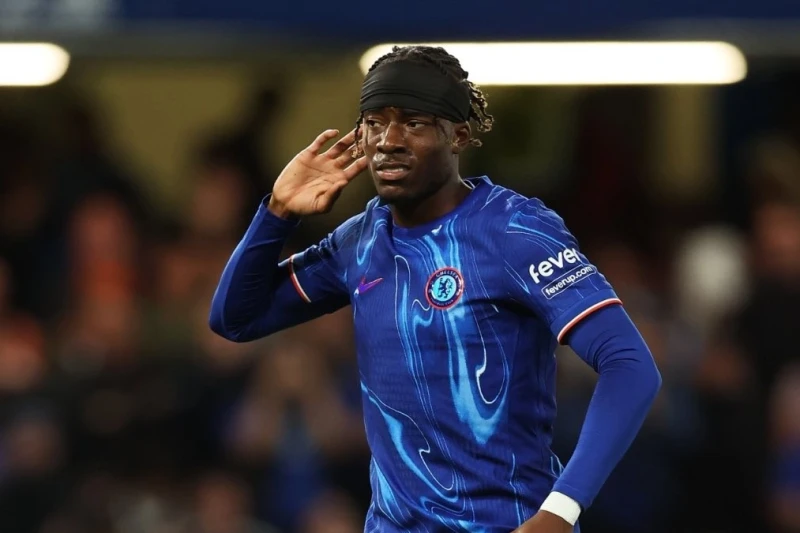 Enzo Mareska: Noni Madueke Chelseade kalacak