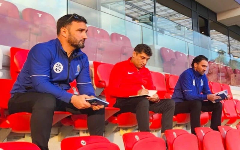 UEFA Pro course participants discuss European Championship matches in Slovakia with AFFA's organization