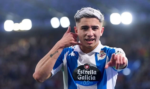 Barselona Deportivonun vingeri Yeremay Hernandeslə maraqlanır