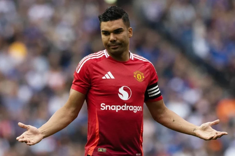 Ruben Amorim Kazemironun peşəkarlığını yüksək qiymətləndirib