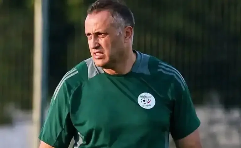 Brahim Hemdani, Əlcəzair milli komandası üçün yeni baş məşqçi təyin edildi