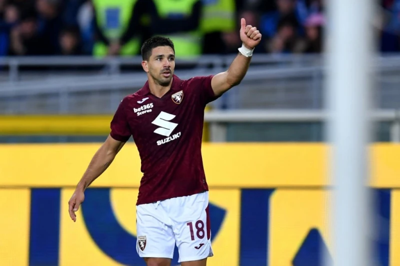 Torino Simeonenin qolu ilə Napolini məğlub etdi, Qarabağın rəqibi uduzdu