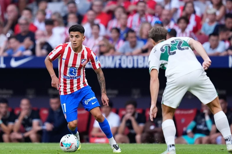 Atletico ve Elche berabere kaldı, Barcelona Levanteyi mağlup etti