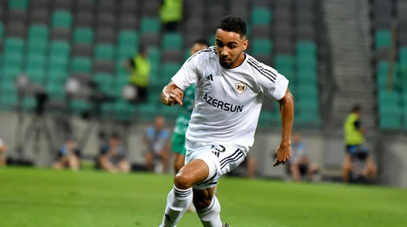 Leandro Andrade played his 200th match for Qarabağ