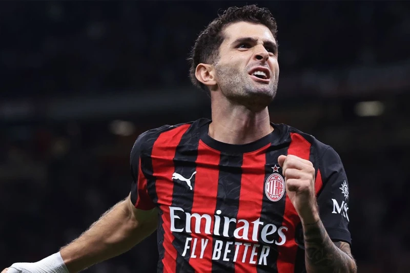 Howard: Pulisic Could Be Salah or De Bruyne If He Returns to the Premier League