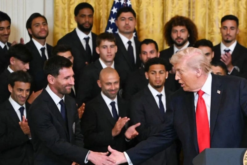 Donald Tramp Messini Ağ Evdə qarşıladı: Oğlum sənin böyük fanatındır