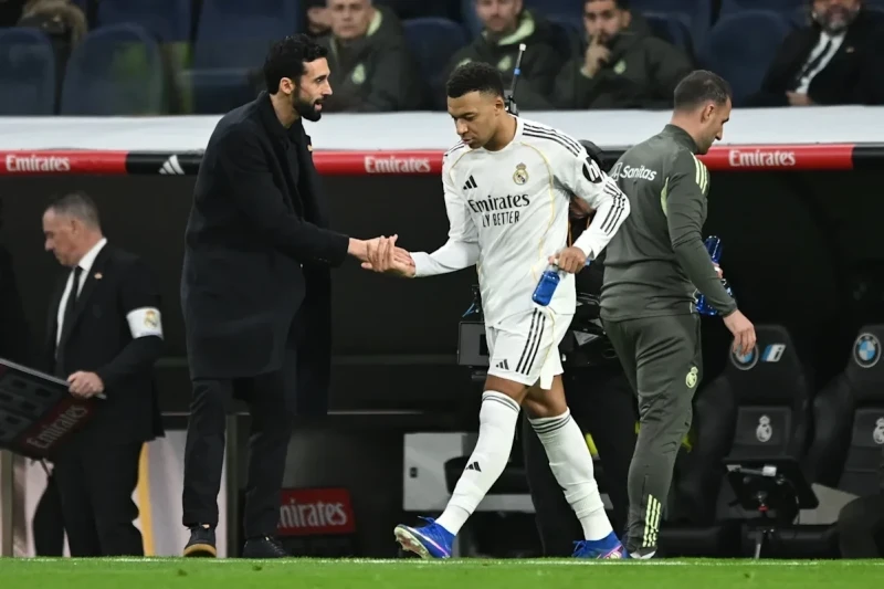 Mbappe və Arbeloa arasında gərginlik: Realda yeni qalmaqal