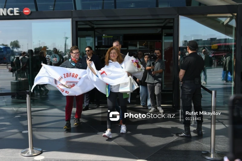 First Azerbaijani woman climber to conquer Mount Everest returns home - PHOTO