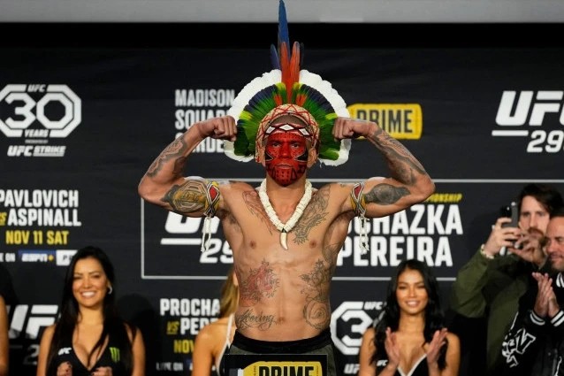 Aleks Pereyra Ağ Evdəki turnirdə döyüşməkdən imtina edib