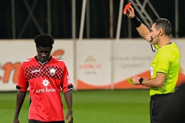 Prince Owusu Updated 17-Year Anti-Record: Earliest Red Card