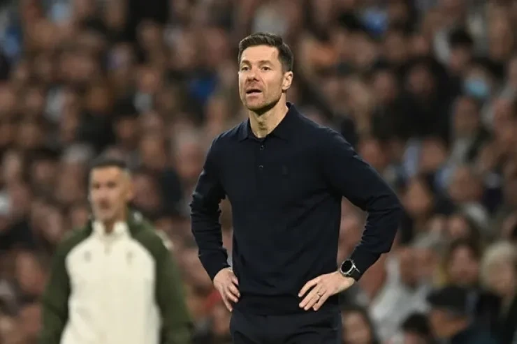 Alonsonun gələcəyini müəyyən edə biləcək Alaves oyunu