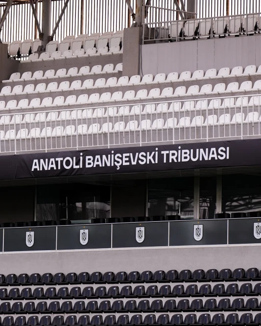 Palms Sports Arena's South Stand Renamed in Honor of Anatoli Banishevski