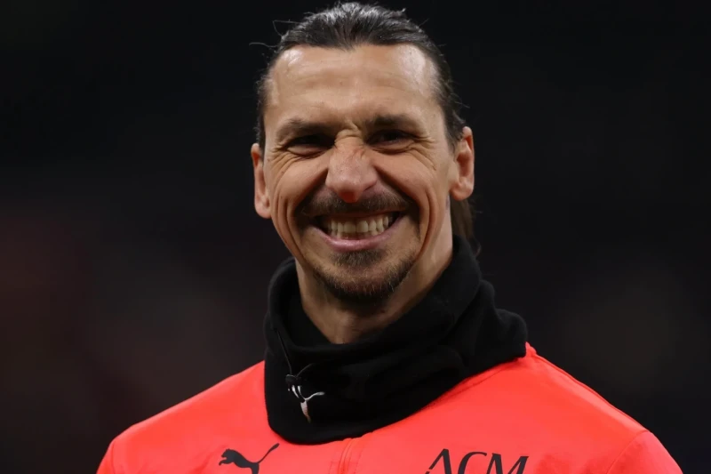 Ibrahimovic responds to Ronaldo with a 120 kg barbell