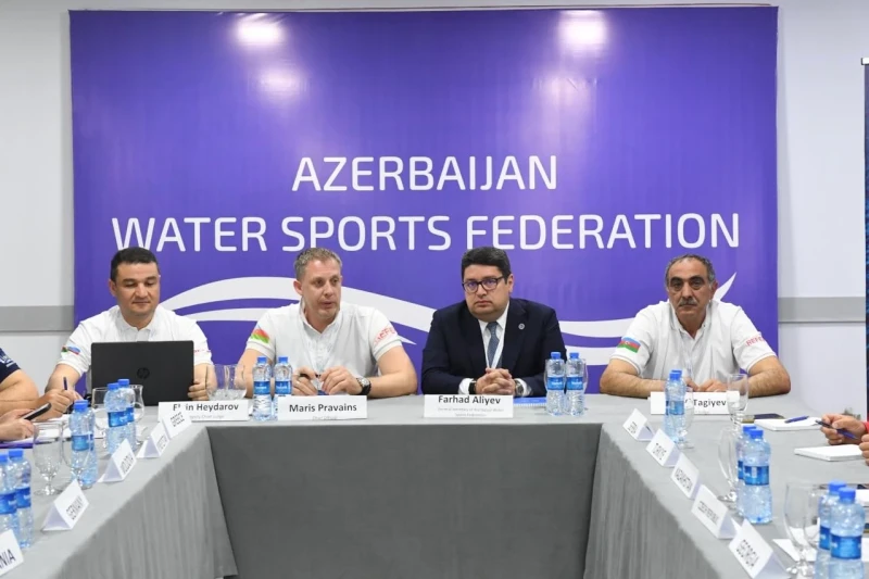 Kürek yıldızları rakiplerini tanıdı - FOTO