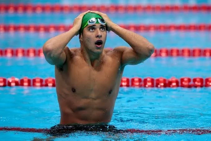 Olimpiya çempionu yanğın nəticəsində mənzilini itirdi