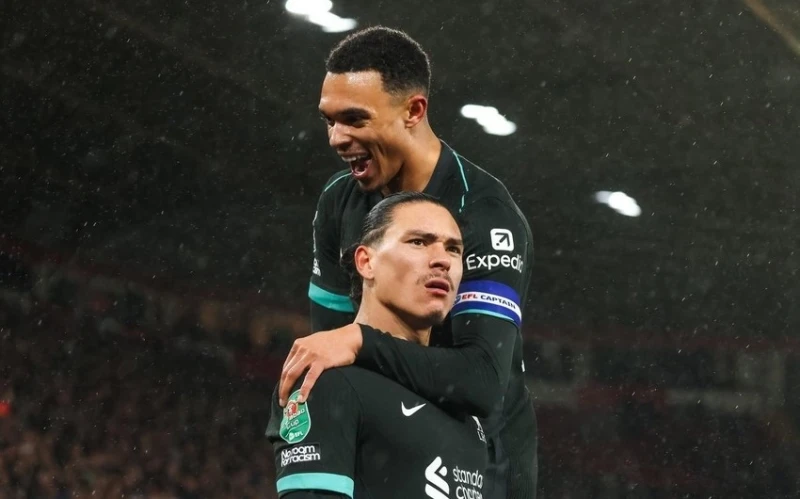 İngiltərə Liqa Kuboku: “Arsenal”, “Liverpul” və “Nyukasl” yarımfinala vəsiqə qazanıblar