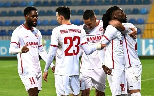 Araz-Naxçıvan Zaqatalanı darmadağın etdi - 4:0