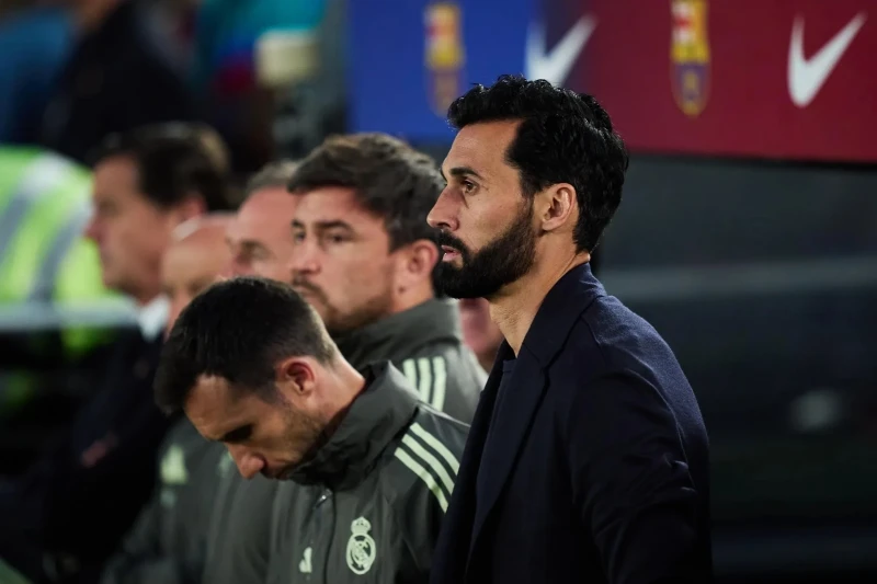 Arbeloa Barselonanın Çempionluğunu Təbrik Etdi və Real Madridin Qayıdacağına Söz Verdi