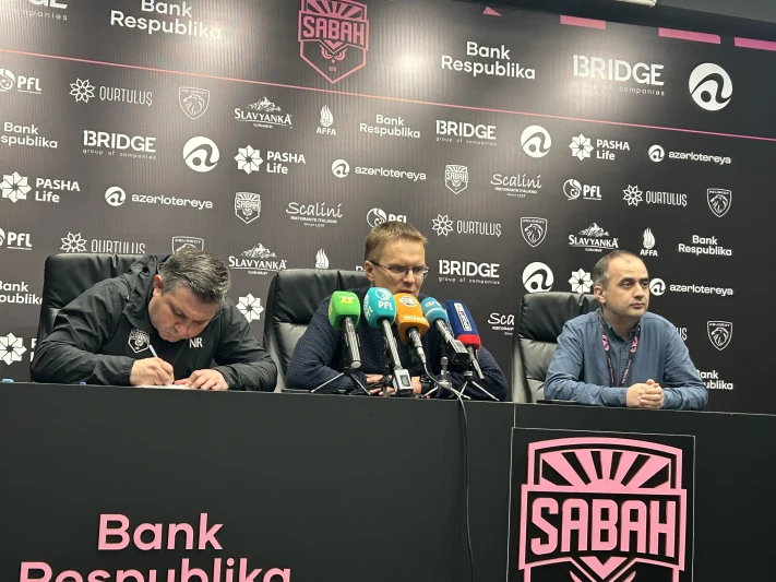 Dambrauskas: Futbolçulardan 3-4 günlük futbolu unutmalarını istəyirəm, fasiləni istəməzdim