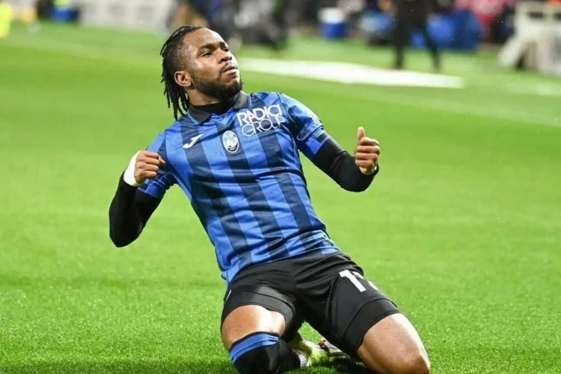 «Галатасарай» нацелился на Лукмана, поссорившегося с главным тренером