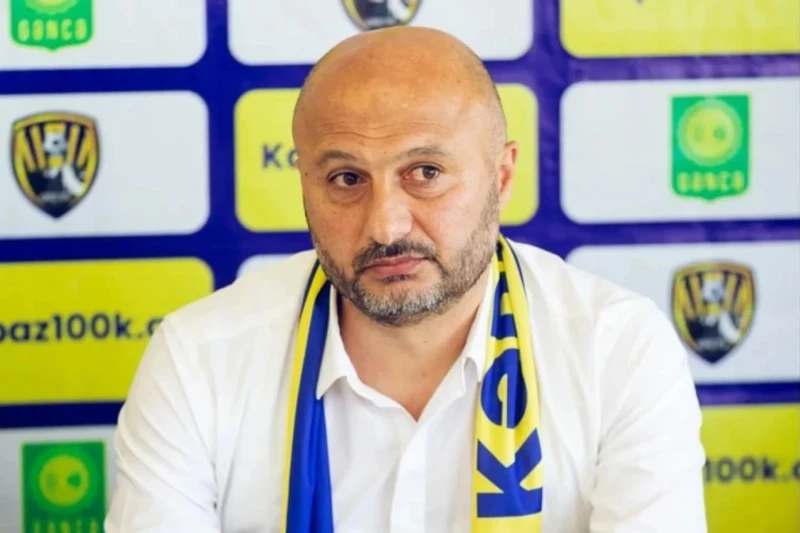 Azər Məmmədov: “Kəpəz” hər il dağılır, sonra yenidən yığılır”
