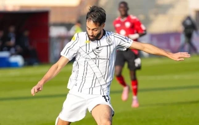 Neftçi futbolçusu İmad Farac Tunisin Esperans klubuna keçdi