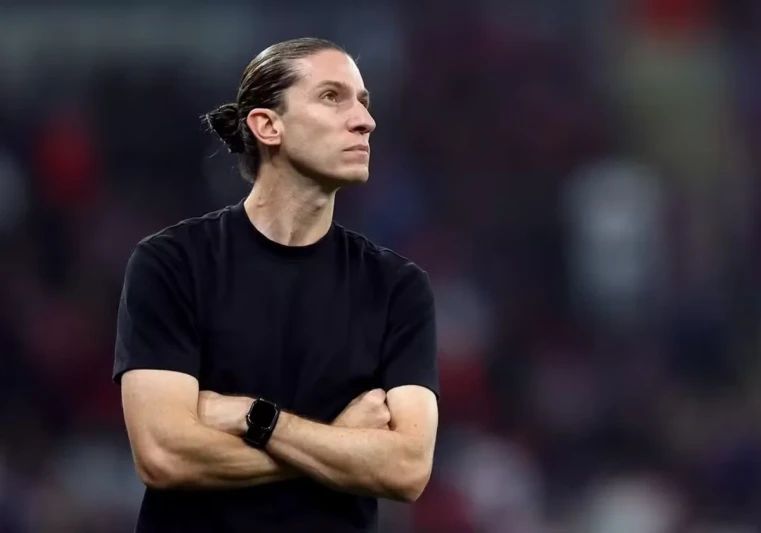 Flamenqo Filipe Luis ilə yollarını ayırdı