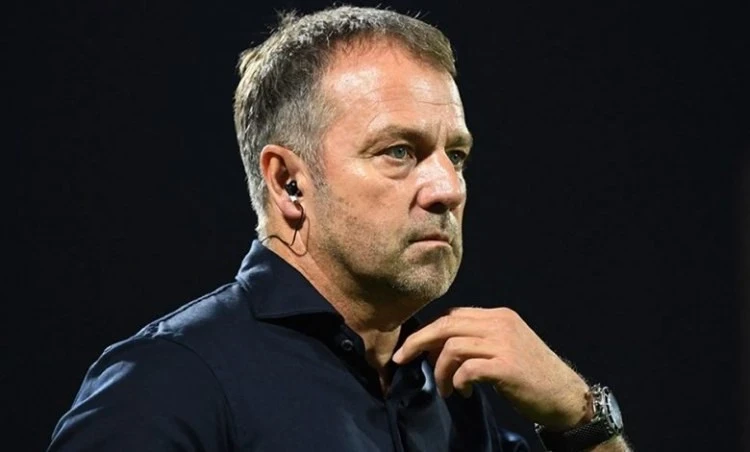 Hansi Flick makes his 100th appearance as Barcelona's head coach