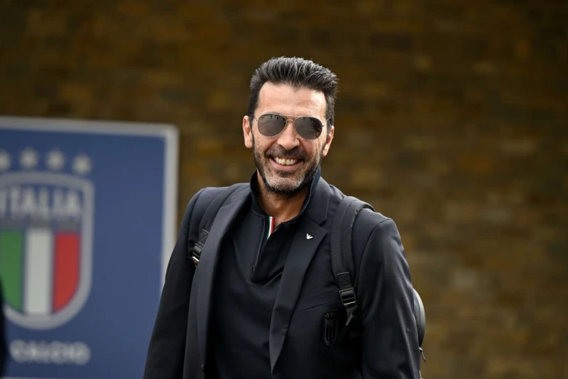 Buffon və Leqo: Ad günü təsadüfü və futbol əfsanəsi leqo üslubunda