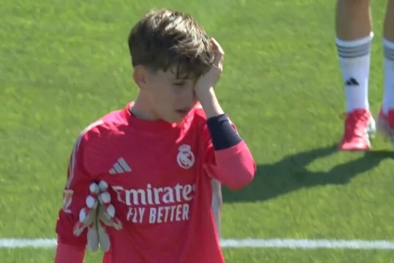 Martin Kasilyas El-Klasiko məğlubiyyətindən sonra göz yaşlarını saxlaya bilməyib