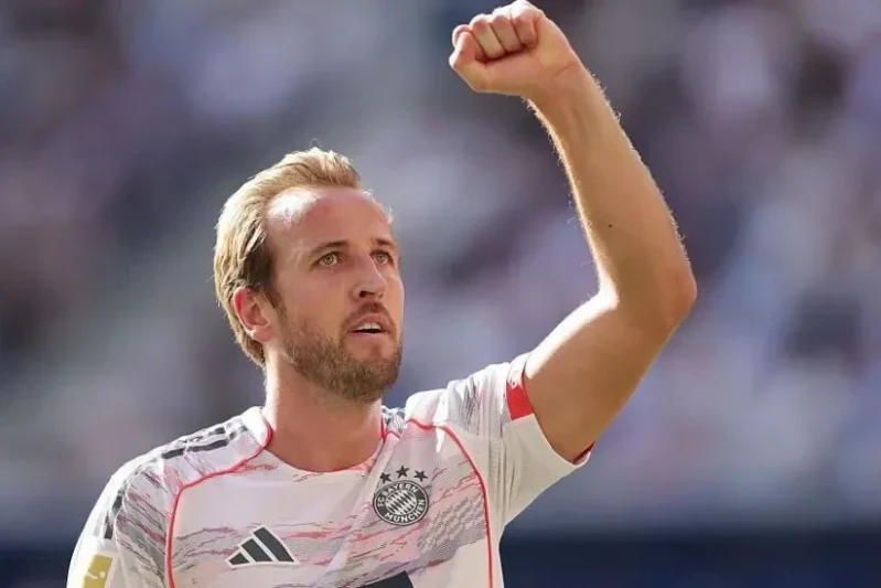 Kane'nin dublesi Bayern'e Werder karşısında galibiyeti getirdi