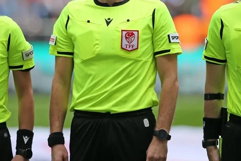 Раскрыты финансовые операции турецких судей на платформах для ставок