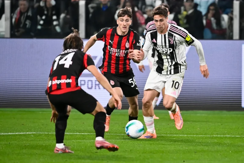 Bu gün keçiriləcək futbol oyunlarının afişası