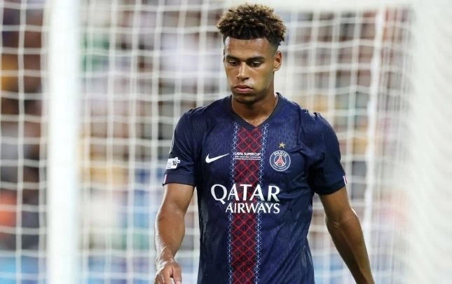 2 PSG oyuncusu Globe Soccer Awards 2025de ödüle layık görüldü