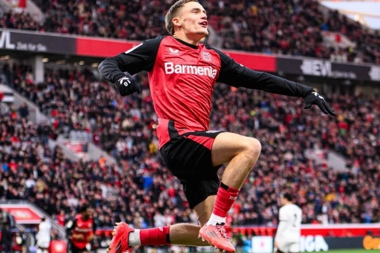 Florian Virts Almaniyada ilin ən yaxşı futbolçusu seçilib