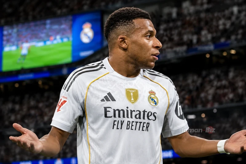 Mbappe Arbeloanı oyun vaxtı və taktikaya görə tənqid etdi