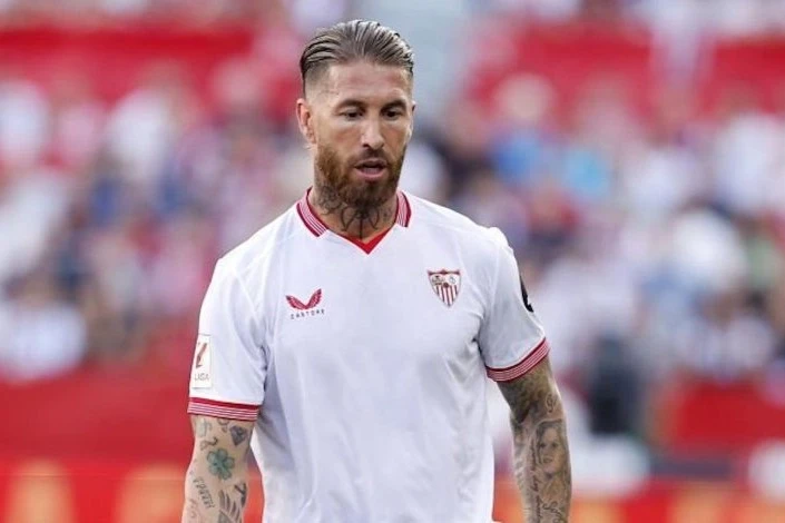 Serxio Ramos “Boka Xuniors”la danışıqları dayandırdı
