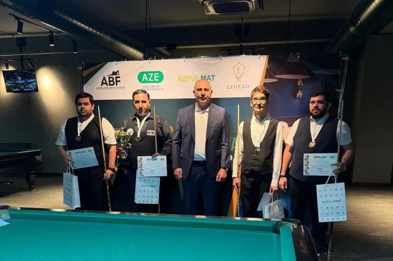 Serbest Piramit Azerbaycan Şampiyonası'nın Kazananları Belli Oldu