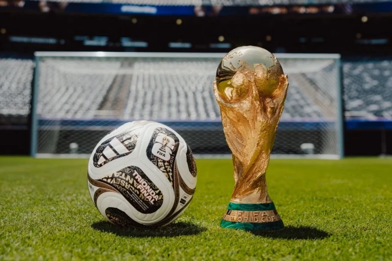 Официальный мяч финала чемпионата мира ФИФА 2026 года