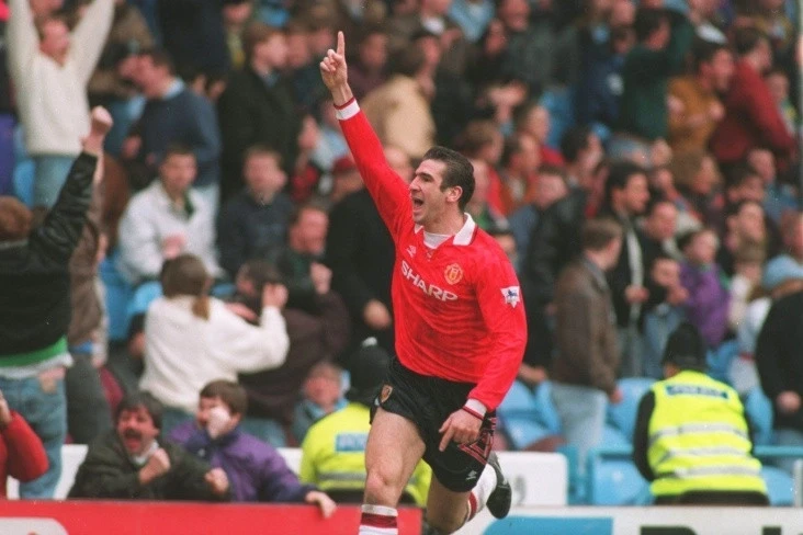 Erik Kantona müasir futboldakı atmosferi tənqid edib: Futbol fəhlə sinfinin oyunudur